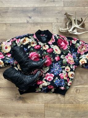 Vintage Lizwear Floral Bomber Jacket Black Pink Statement | Medium
